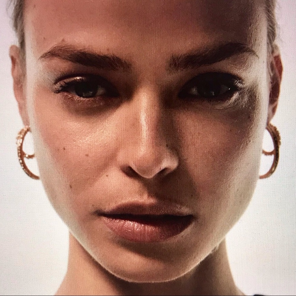 π« Zara Multi Layered Hoops π« - Picture 4 of 8